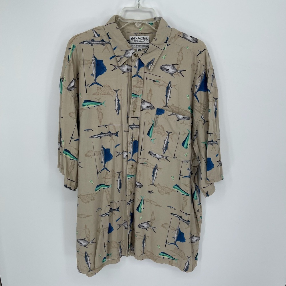 Columbia Men's Tan Fish Print Button Up Shirt‎ Size XXL